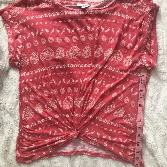 Lucky brand tee shirt top knotted front medium new - Picture 7 of 9